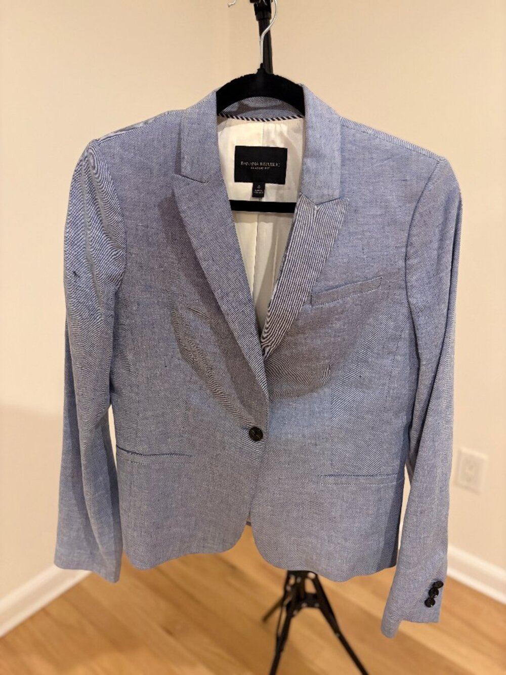🧥☀️⛵ Banana Republic Classic Fit Seersucker Blazer - Size 8